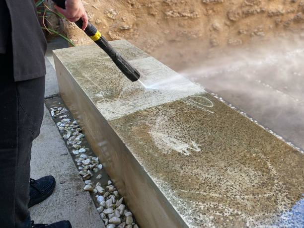 Why Choose Our Certified Pressure Washing Experts for Your Project Needs in Aiea, HI?